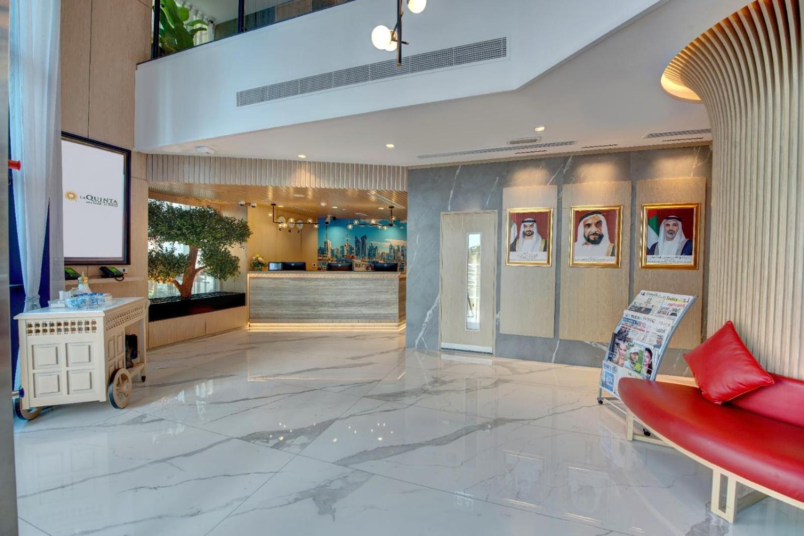 La Quinta By Wyndham Abu Dhabi Al Wahda Exterior foto