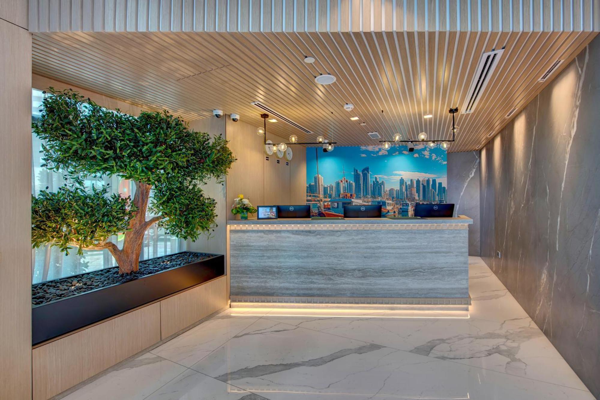 La Quinta By Wyndham Abu Dhabi Al Wahda Exterior foto